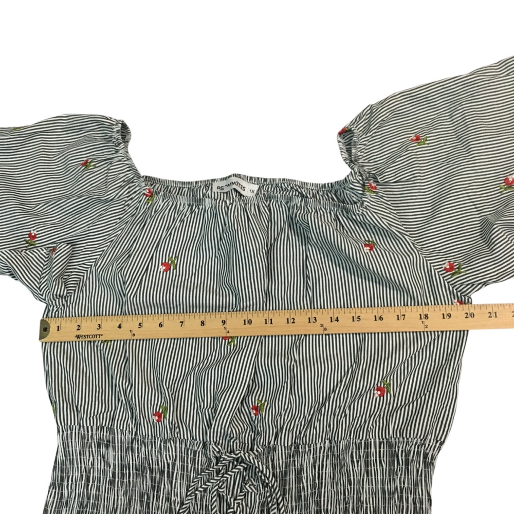 Roommates Striped Floral Lace Up Top Blouse - Women’s 1X NWT - Picture 3 of 13